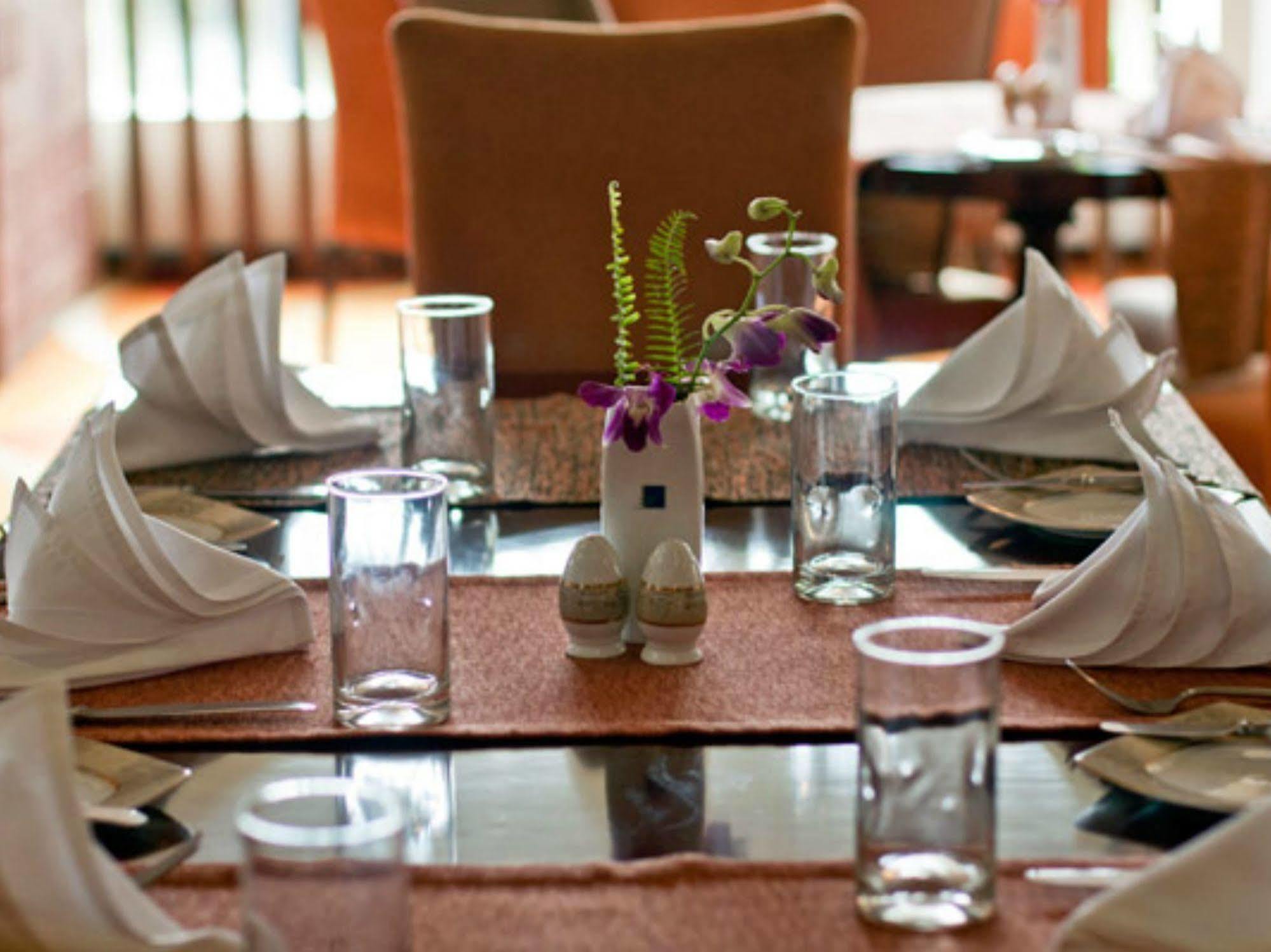 Lakeshore Hotel & Apartments Dhaka Luaran gambar